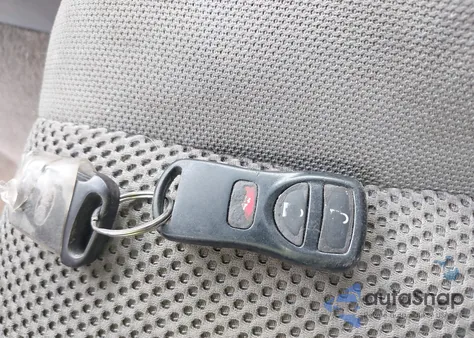 2006 Nissan Frontier Se from USA, damaged, VIN 1N6AD07W06C438248